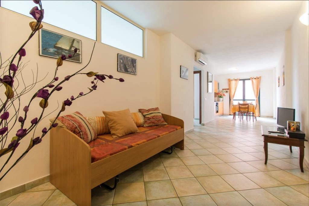 Residenza Maria Antonia - Private Apartment Orosei Kültér fotó